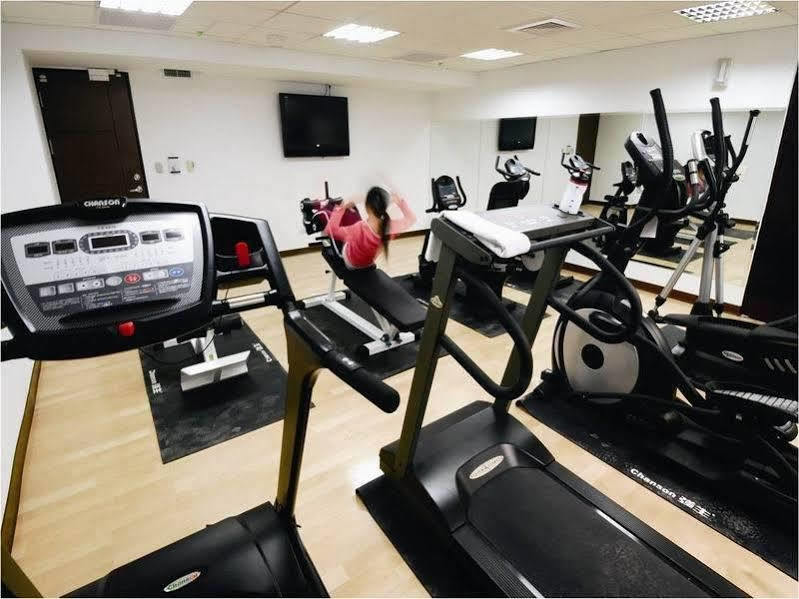 Check Inn Select Taipei Nangang Экстерьер фото