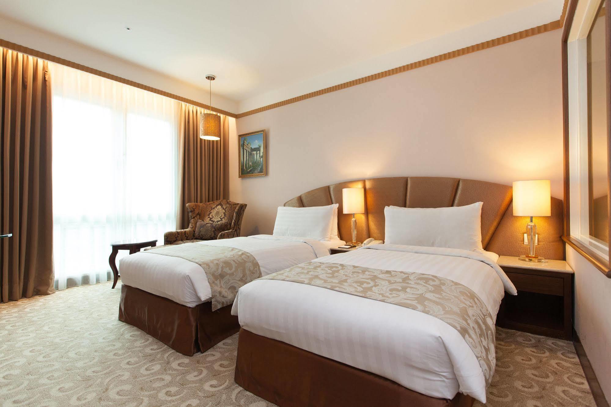 Check Inn Select Taipei Nangang Экстерьер фото