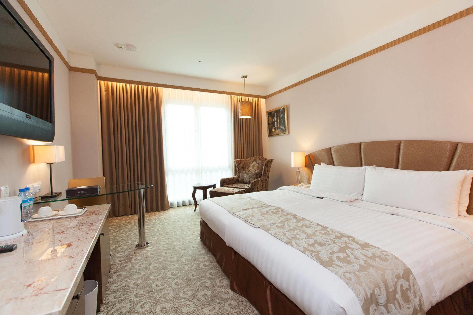 Check Inn Select Taipei Nangang Экстерьер фото
